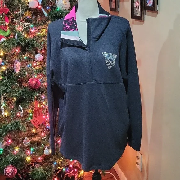 Victoria's Secret PINK Sweatshirt - Picture 3 of 14